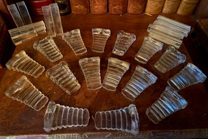 null Portieux crystal and various. 


Set of 16 fluted knife holders. 


12 knife...