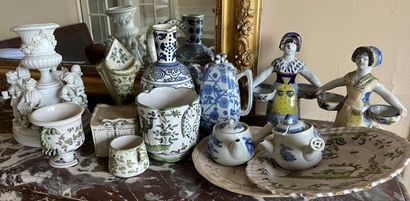 Lot de faïences et porcelaines modernes (fels...
