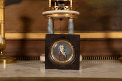 null 
Marie-Gabrielle CAPET (1761-1818)




Portrait of a man in a brown frock coat




Miniature...