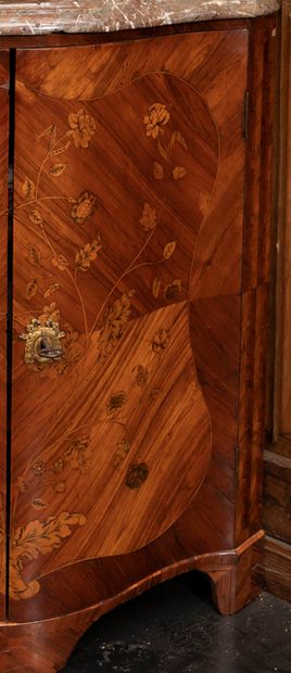 null 
Pair of corner pieces of wood veneer decorated with a marquetry of floral scrolls,...