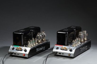 null McIntosh MC75. Very nice pair of MC75 power blocks with a power of 75 watts...