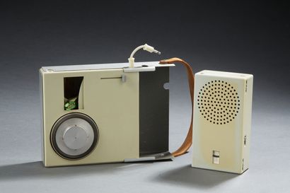 null BRAUN TP-1 The iconic Dieter Rams collection at MOMA in New York. This portable...
