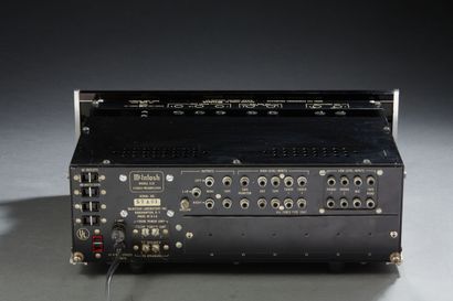 null McIntosh C22. Stereophonic preamplifier (1963-1968)

Well known preamplifier,...