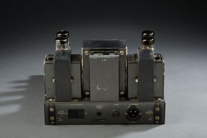 null LEAK STEREO 60 amplificateur à tubes stéréo des années 1960 développant 30 watts...