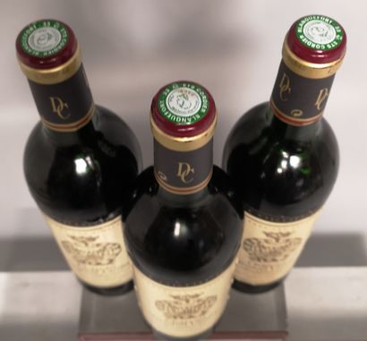 null 3 bouteilles Château GRUAUD LAROSE - 2e Gcc Saint Julien 1989 


Étiquettes...