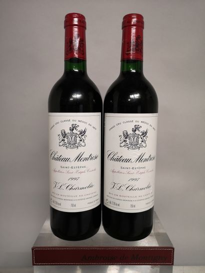 null 2 bouteilles Château MONTROSE - 2e Gcc Saint Estèphe 1997


Étiquettes légèrement...