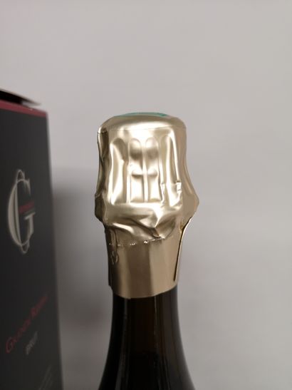 null 1 bottle CHAMPAGNE Brut GOSSET "Grande Réserve" In box.


Level at 3,5 cm under...