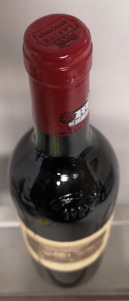 null 1 bouteille Château LAFITE ROTHSCHILD - 1er Gcc Pauillac 1985


Étiquette m...