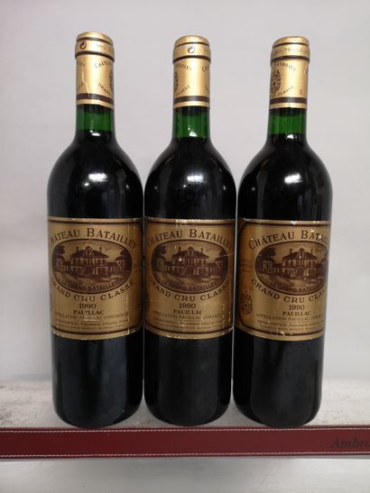 null 3 bouteilles Château BATAILLEY - 5e Gcc Pauillac 1990


Étiquettes légèrement...