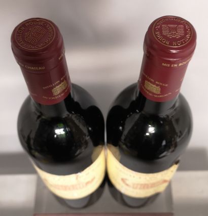 null 2 bouteilles PAVILLON ROUGE - 2nd vin du Château Margaux 1992


Étiquettes légèrement...