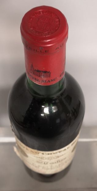 null 1 bouteille Château CHEVAL BLANC - Saint Emilion 1er Grand cru classe (A) 1971


Étiquette...