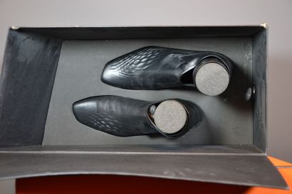 null Edition d'Art par Zaha Hadid pour Lacoste. 

Chaussures homme Édition limitée....