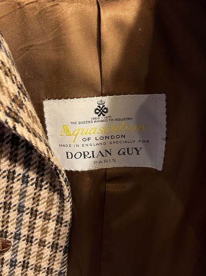 null Manteau d'homme en tweed

Aquascutum par Dorian GUY