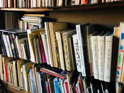 null Importante bibliothèque : livres d'art et documentation sur l'art.

Les lots...