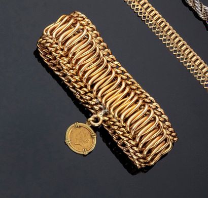 Bracelet en or jaune 18 k (750 millièmes)...