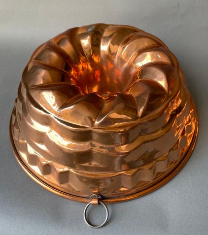 null Set of 5 copper molds including 2 Kouglof molds

Diameter of the largest: 25.5...