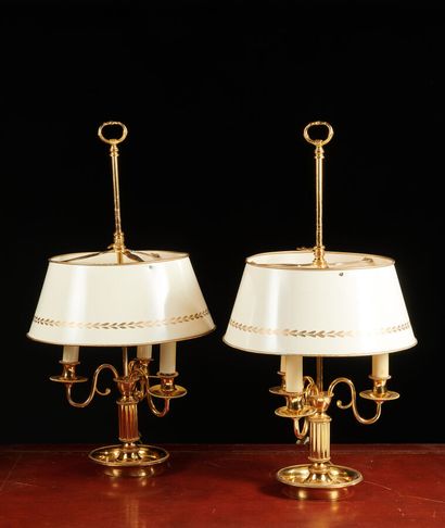 null Pair of Louis XVI style gilded and varnished metal bouillotte lamps with three...