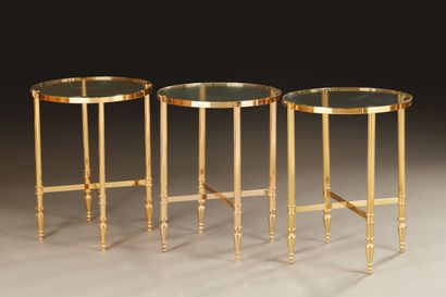 null Three ends of circular sofas in gilded metal with glass tray. 
Upright fluted...
