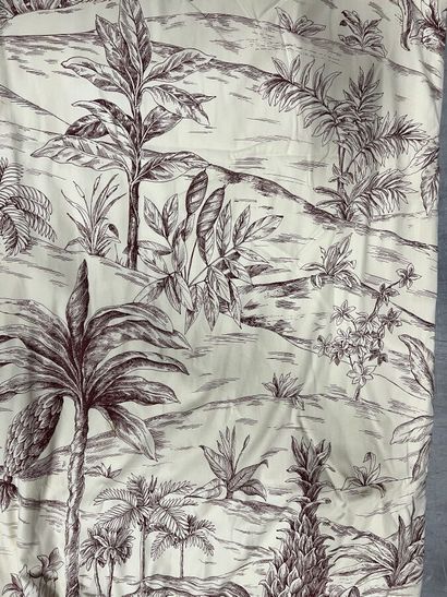 null Pair of curtains in cotton printed with a canvas de Jouy with exotic plants,...