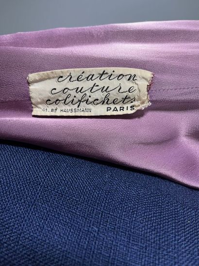 null CREATION COUTURE COLIFICHETS - Manteau mi long en laine parme - sur mesure 1960
Manteau...