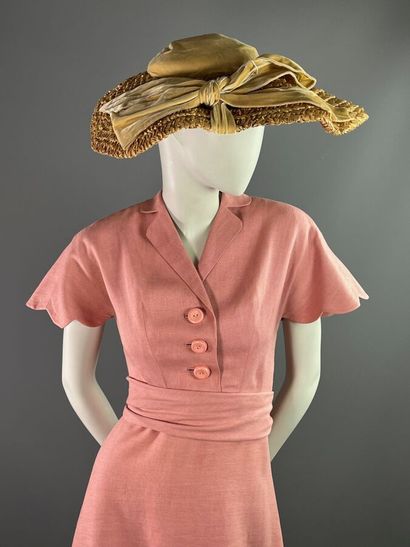 null JEANNE LANVIN Robe d'été en lin rose saumon - Haute couture T 36 vers 1949
Le...