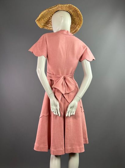 null JEANNE LANVIN Robe d'été en lin rose saumon - Haute couture T 36 vers 1949
Le...