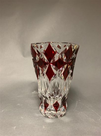 SAINT LOUIS
Grand vase en cristal à décor...