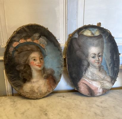 null Deux portraits au pastel (accidents, usures, déchirures)
Fin du XVIIIe siècle
41...