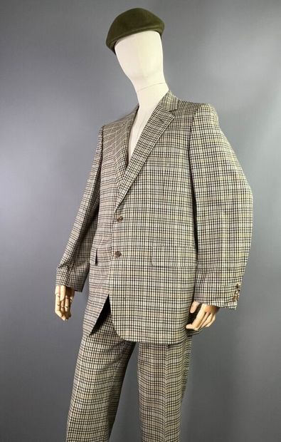 null BURBERRYS homme Costume en laine vierge motif carreaux Vers 1980 Taille L 

L'ensemble...