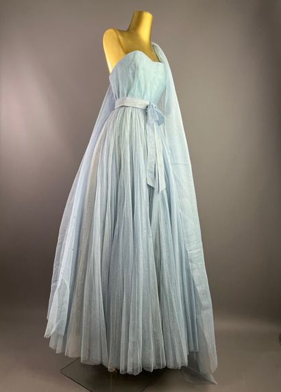 Ball gown in the taste of DIOR in blue tulle...