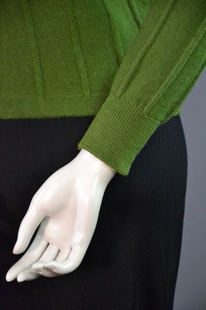 null CÉLINE PARIS Gilet cardigan en laine vert kaki boutons couture Taille S - Années...