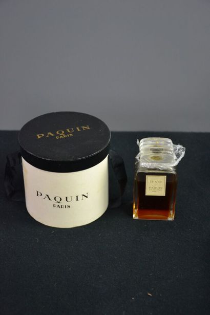 null PAQUIN Parfumerie - Important lot de flacons et boites des années 50 dont :

-Coffret...