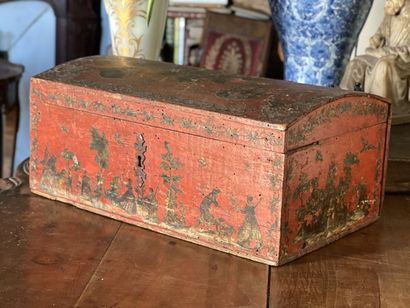 Red lacquered wood box decorated with characters...