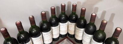 null 11 bouteilles Château BALESTARD LA TONNELLE - Saint Emilion Grand cru 1982 Étiquettes...