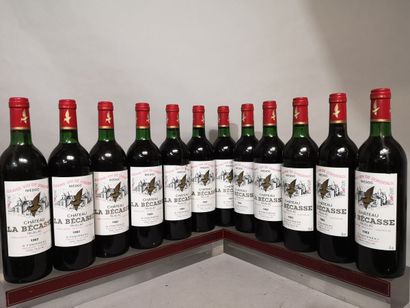 12 bouteilles Château LA BECASSE - Pauillac...