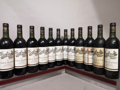 12 bouteilles Château BEAUMONT - Haut Médoc...