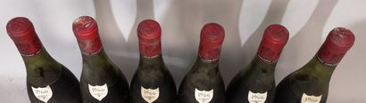 null 6 bouteilles BONNES MARES Grand Cru - Louis JADOT 1966 Étiquettes tachées et...