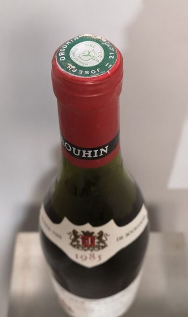 null 1 bouteille ECHEZEAUX Grand cru - Joseph DROUHIN 1985 Niveau 5 cm.