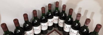 null 12 bottles Château BEYCHEVELLE - 4th Gcc Saint Julien 1971 In wooden case.5...