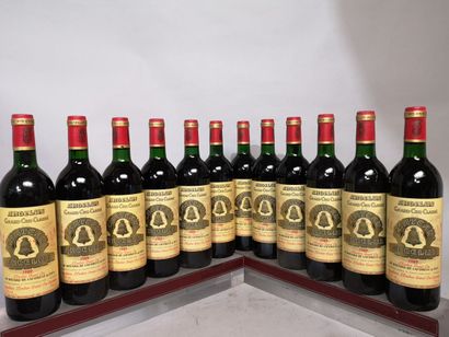 null 12 bouteilles Château ANGELUS - 1er Gc Saint Emilion 1989 En caisse bois.7 base...