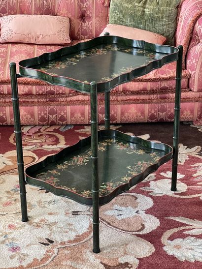 Christian DIOR
Side table in green lacquered...