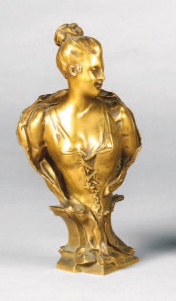 null Émile LAPORTE (1858-1907) Buste de jeune femme Statuette en bronze doré. Fondeur...