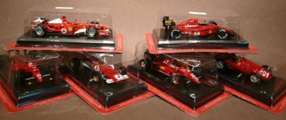 FERRARI 6 Véhicules Ferrari de course FI (bo) dont: Jackie Ickx 1970 Alberto Ascari...