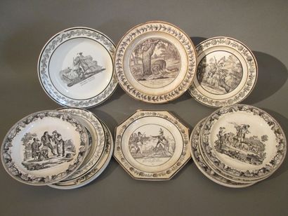 Paris, Creil et Montereau, Choisy XIXe siècle Lot de treize assiettes rondes et octogonales...