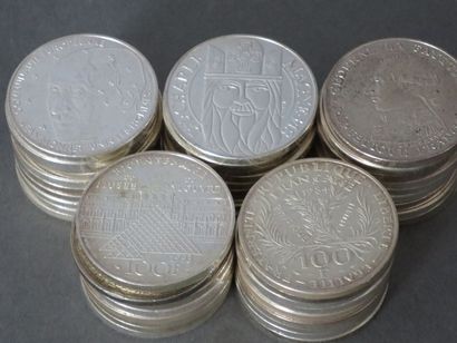 France Quarante-huit pièces de 100 francs en argent.
Poids: 720 g