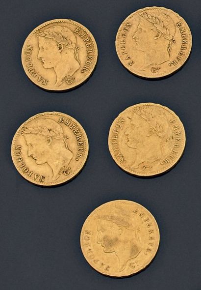 France 
Cinq pièces de 20 Francs or (une de la République Française de 1808 et quatre...