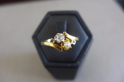 null Bague Toi et moi en or jaune 18 k (750 millièmes) sertie d'un diamant de taille...