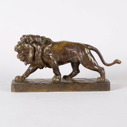 Louis VIDAL (1831-1892) Lion marchant
Bronze à patine brune, signé sur la terrasse.
Fonte...