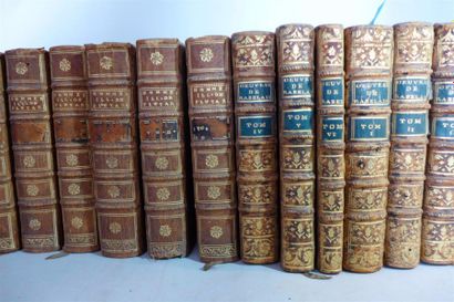null - RABELAIS : Oeuvres. S.l.n.e, 1732 ; 6 vol. in-12, veau blond marbré, dos à...