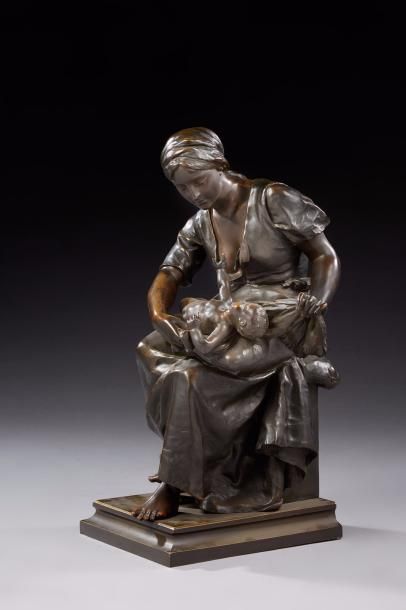 Pierre Louis Detrier (1822-1897) Femme tenant un enfant dans ses bras
Sculpture en...